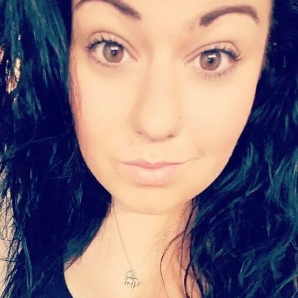 Meet your Posher, Nicole